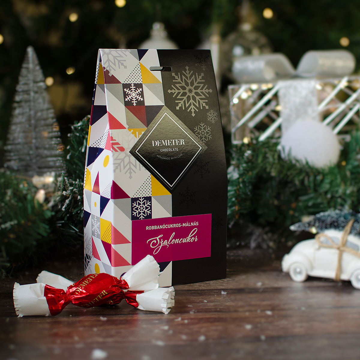 Robbanócukros málnás szaloncukor díszdobozban