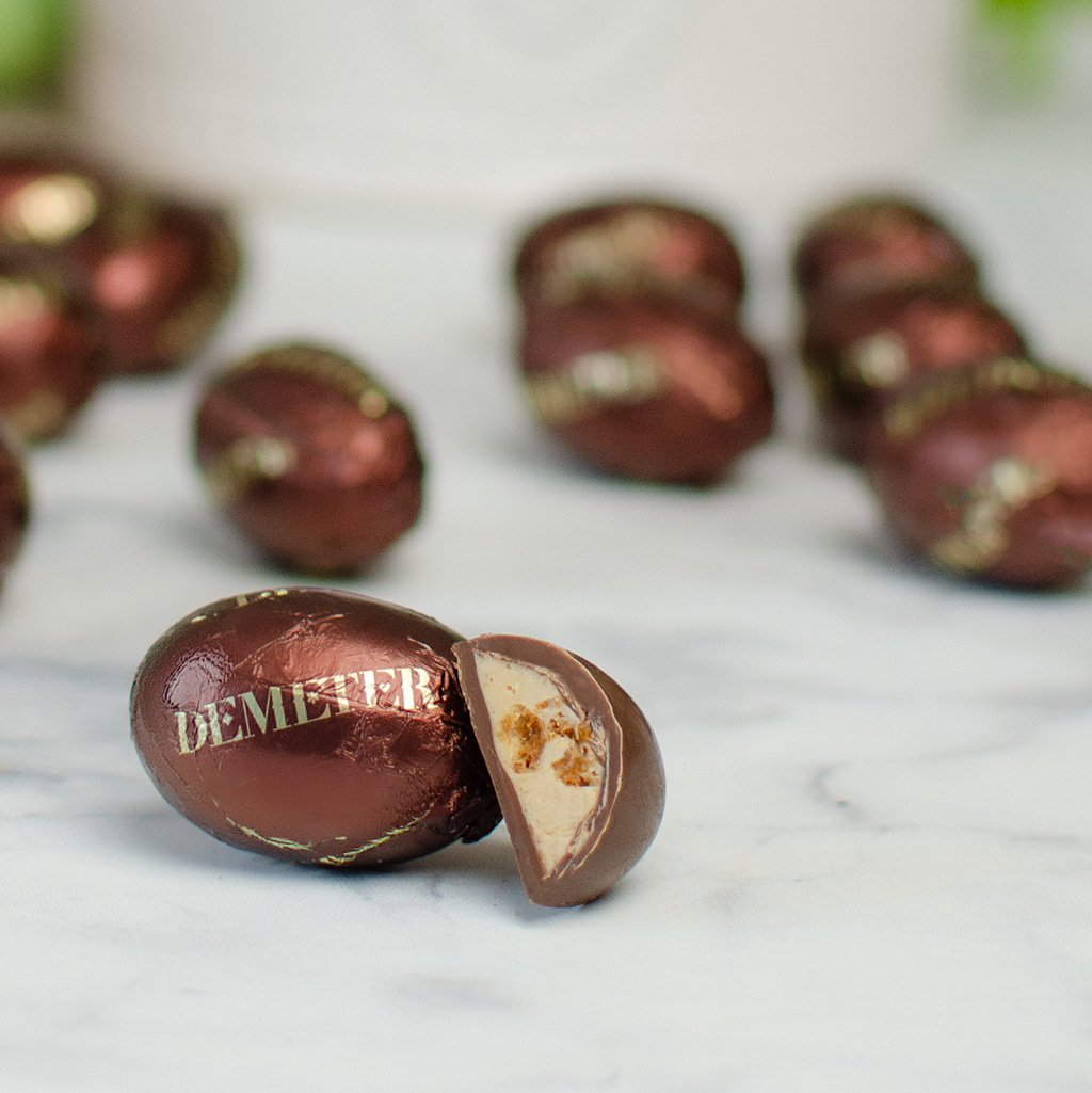 Speculoos kekszes krémmel töltött húsvéti tojás Speculoos kekszes krémmel töltött húsvéti tojás